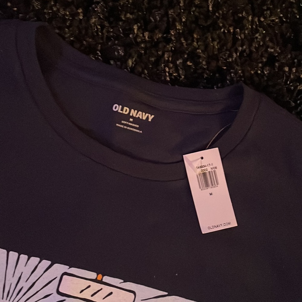 Old navy NWT mens medium tee. Navy blue/multi - Picture 3 of 3